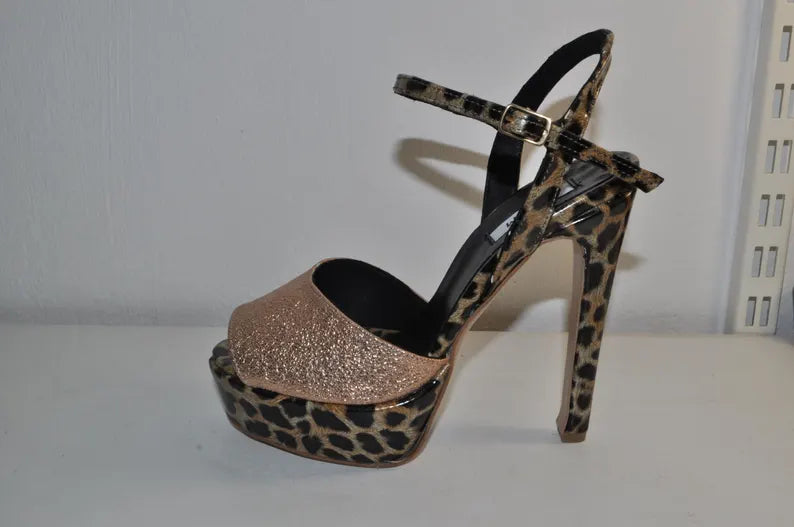 Gold Leopard Print Chunky Heels: Women’s Evening Glam Sandals