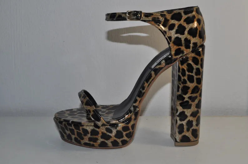“Women’s Leopard Print Chunky Heel Sandals – Chic Luxury Evening Heels”