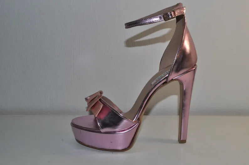 Elegant Pink High Heels: Handmade Evening Sandals