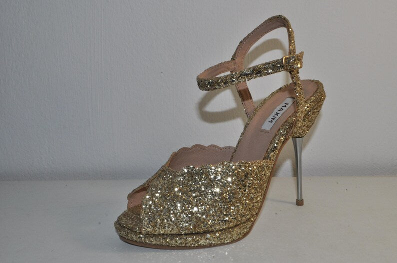 Luxury Gold Glitter Stilettos: Elegant Evening Shoes