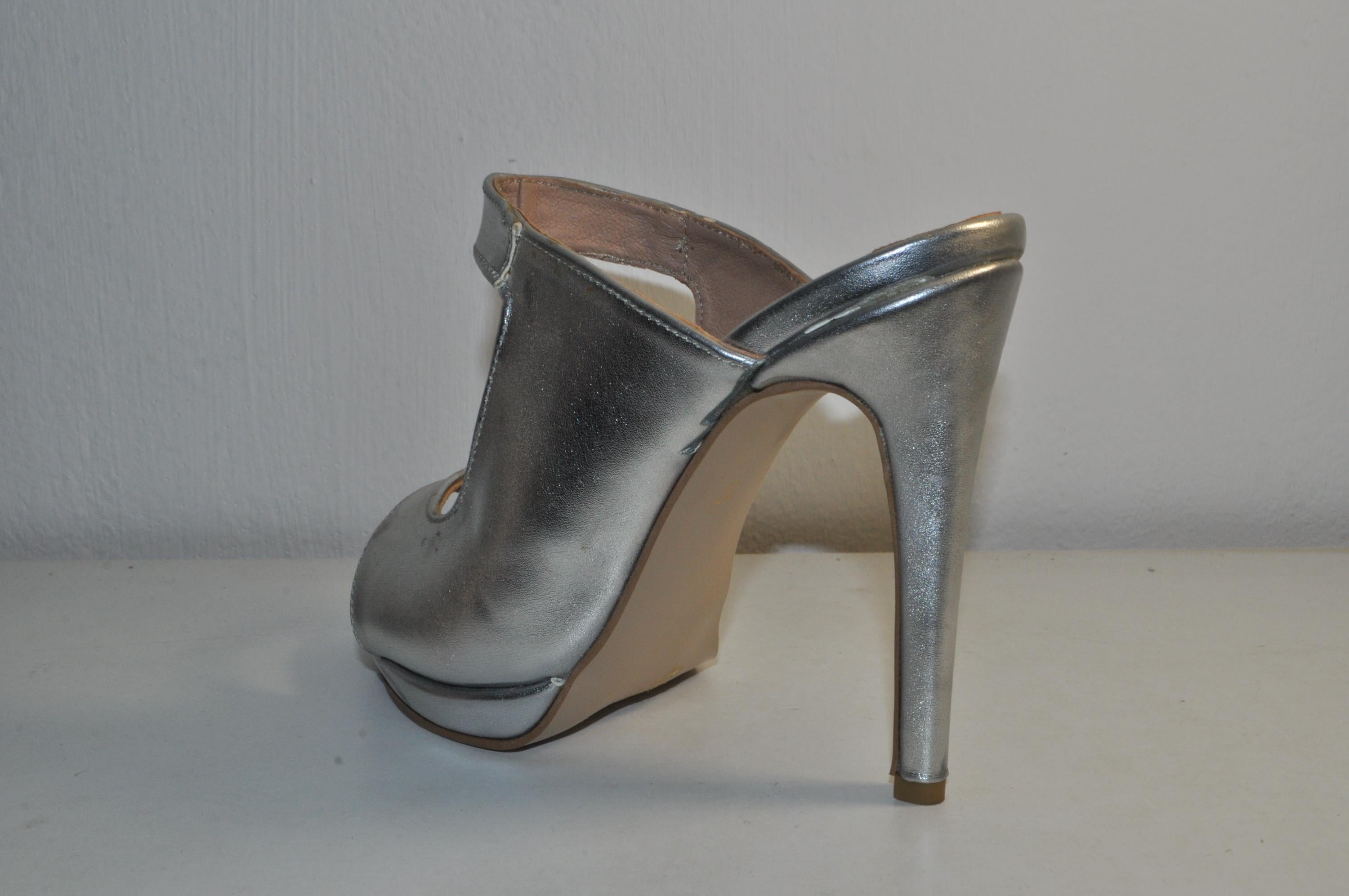“Women’s Silver High Heel Mule Sandals – Chic Luxury Evening Heels”