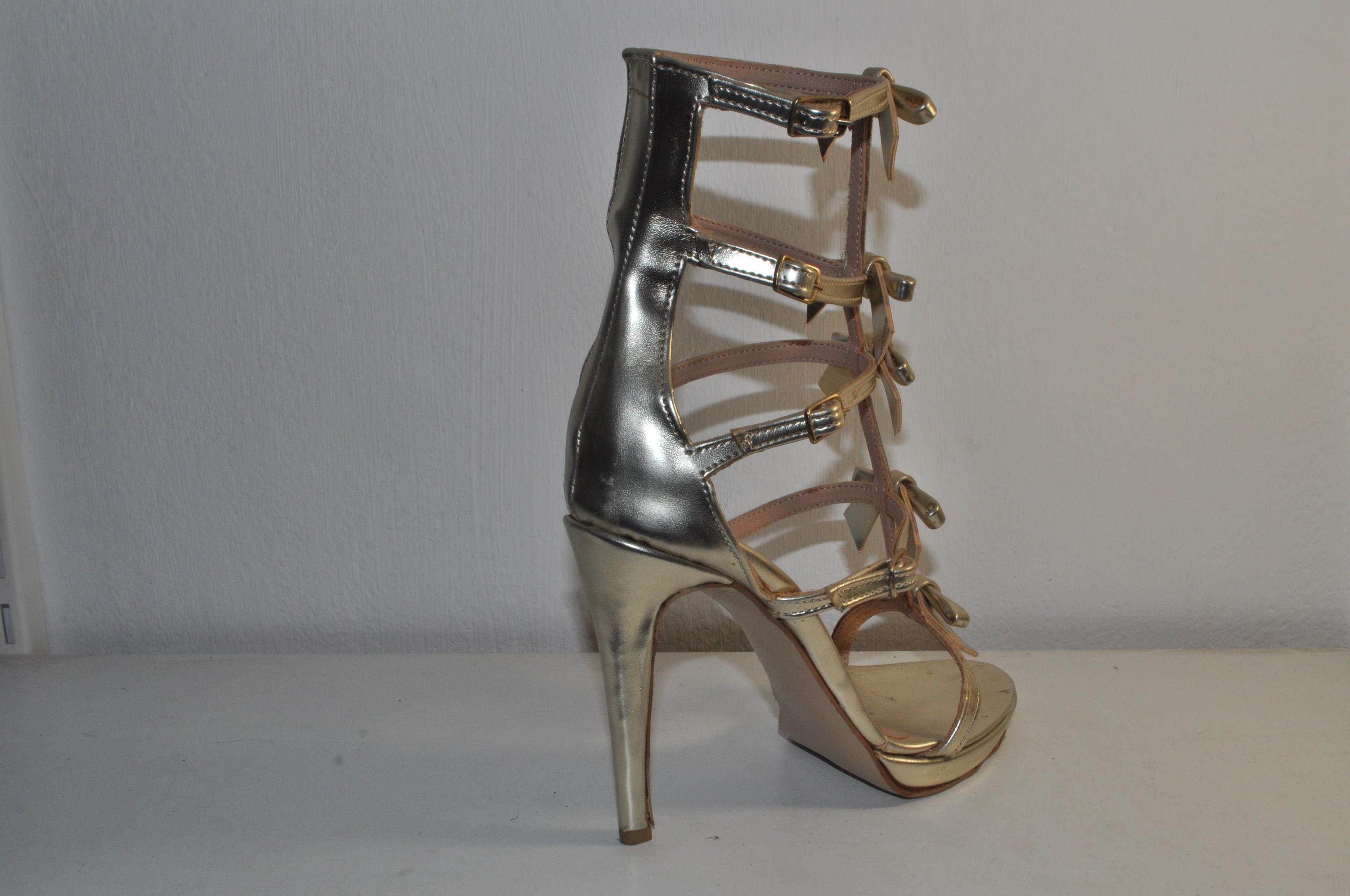 “Designer Women’s Gold High Heel Strappy Sandals with Small Bows – Sophisticated Evening Shoes”