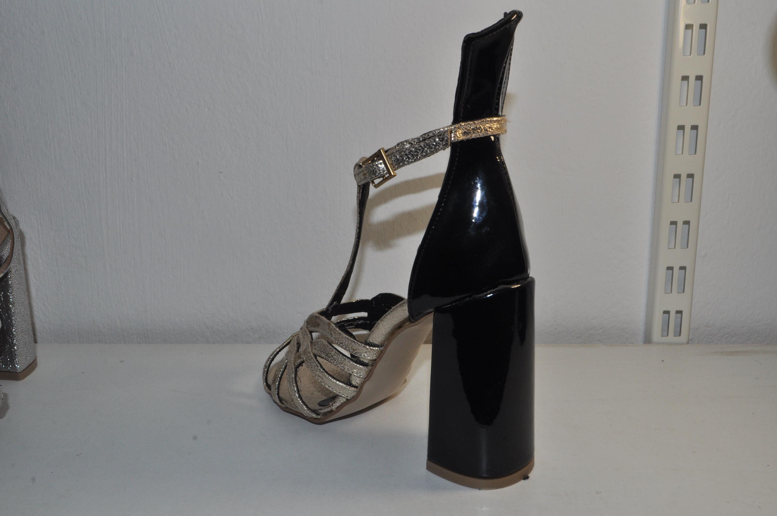 “Women’s Black Patent Leather Chunky Heel Sandals – Gold Detail Luxury Evening Shoes”
