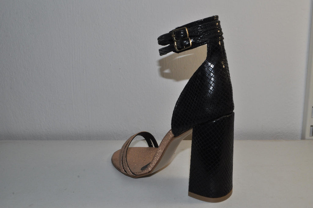 “Women’s Black & Gold Open-Toe Chunky Heel Sandals – Chic Luxury Evening Glamour Shoes”