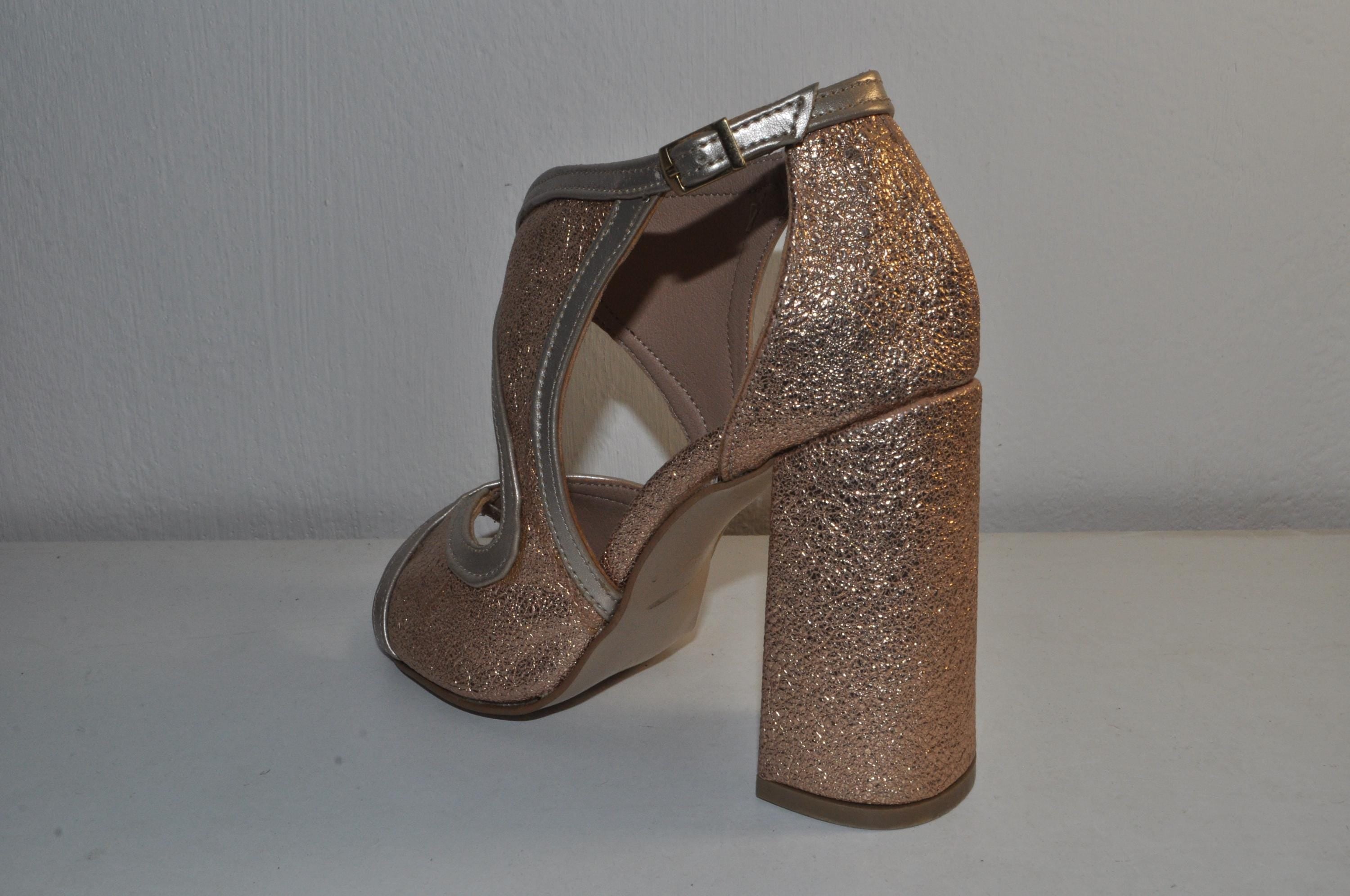 “Women’s Gold High Heel Sandals – Stylish Luxury Evening Shoes”