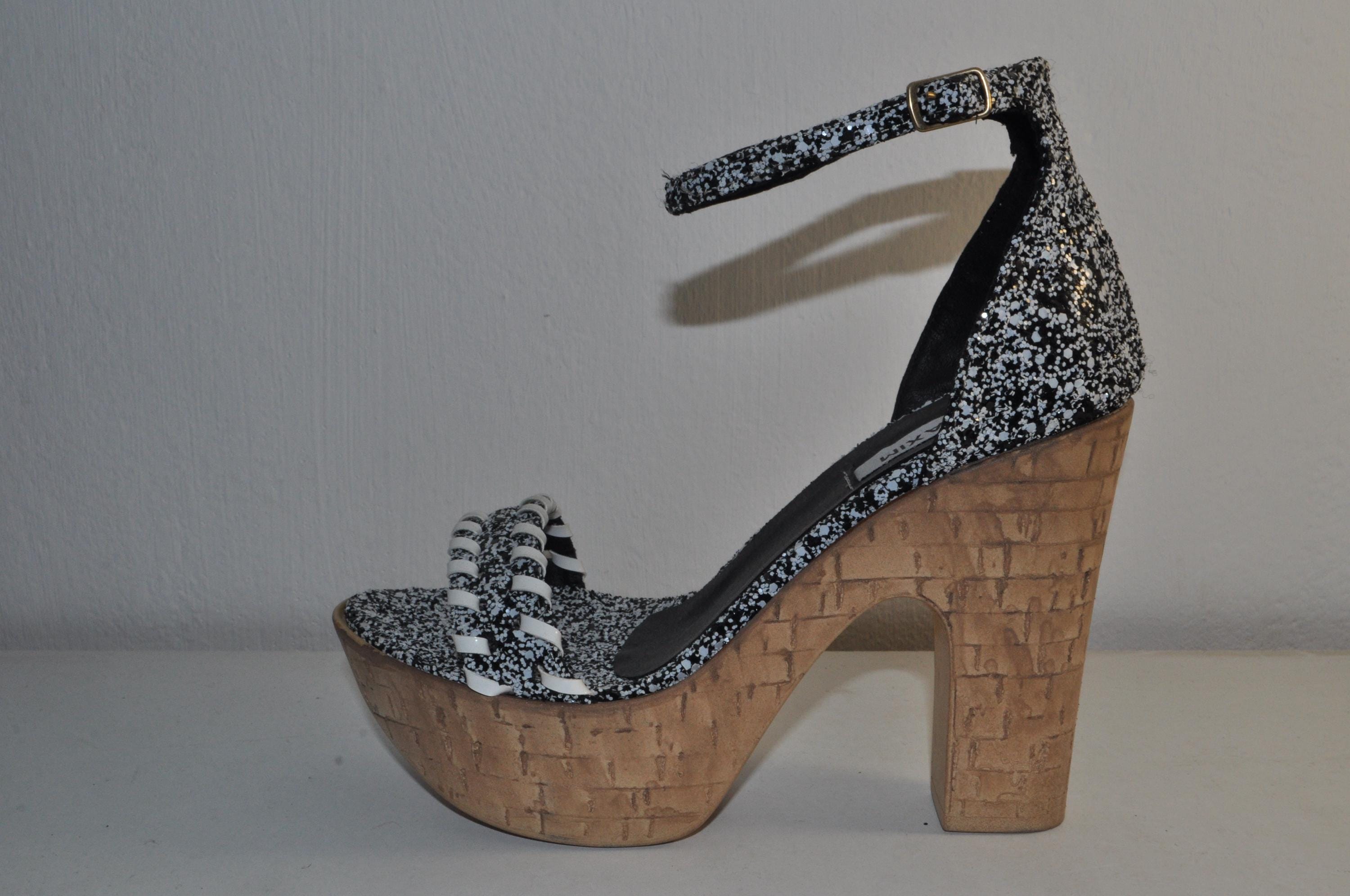 “Luxury Women’s Electra 07 Chunky Heel Sandals – Elegant Evening Shoes”