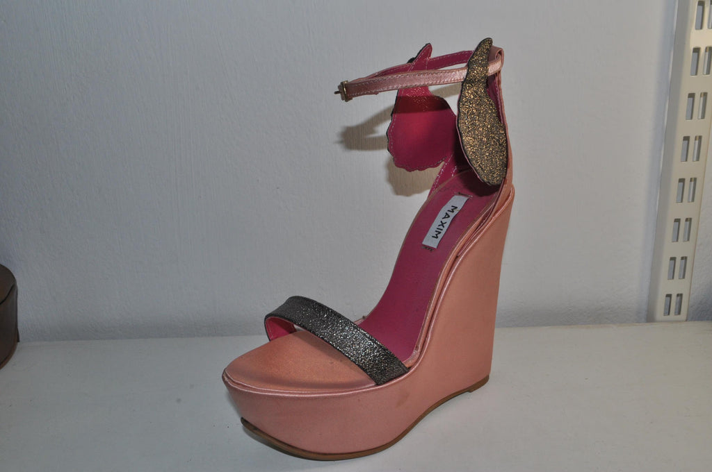 “Designer Women’s Pink Wedge Heel Sandals – Stylish Chunky Evening Heels”