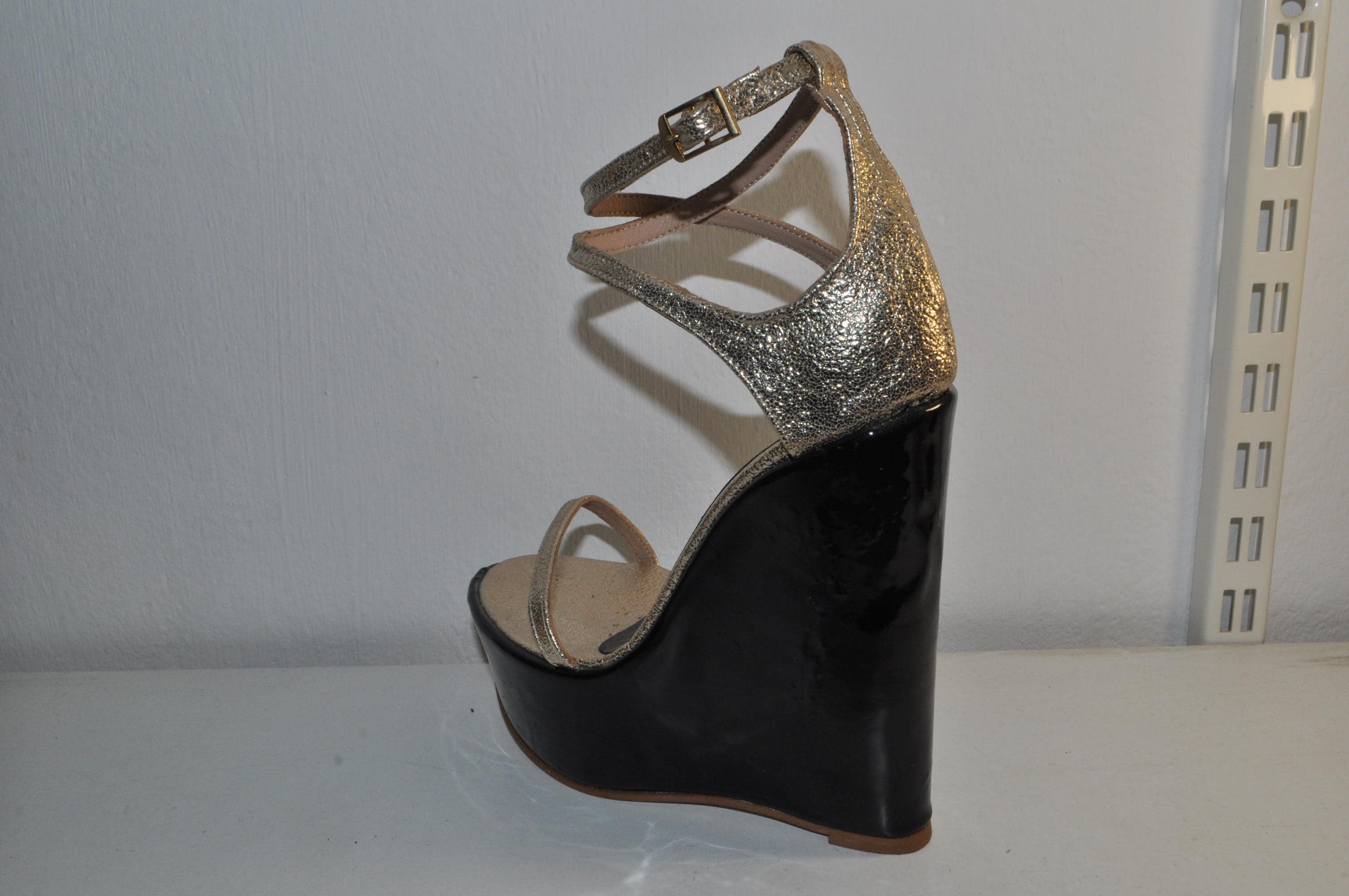 “Women’s Gold Platform Wedge Sandals – Elegant Handmade Evening Shoes”