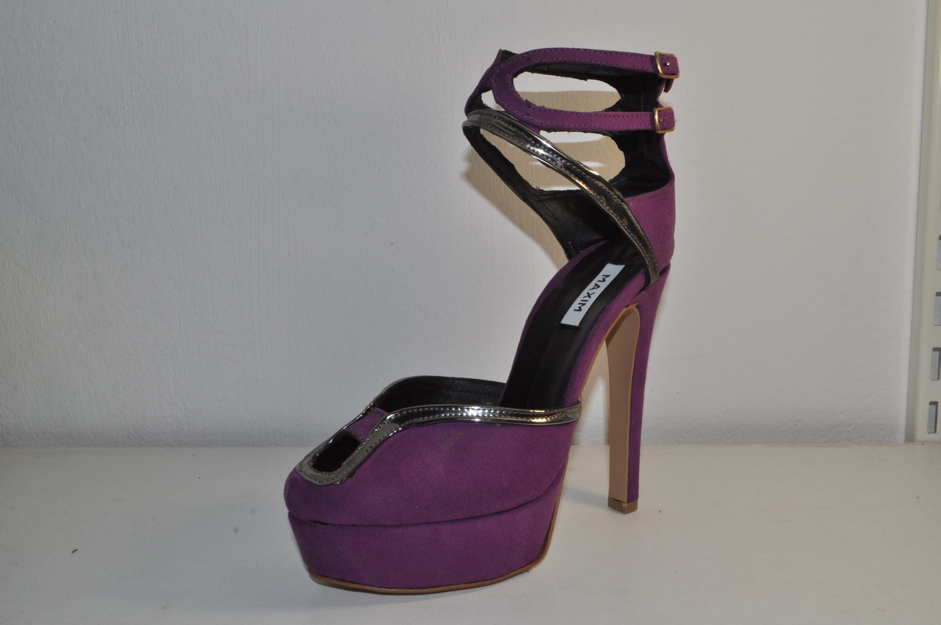 Elegant Purple Leather Heels: Handmade Evening Sandals