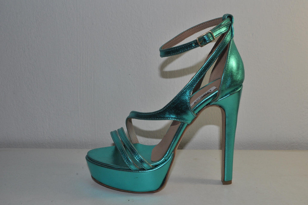 Elegant High Heels: Handmade Evening Sandals