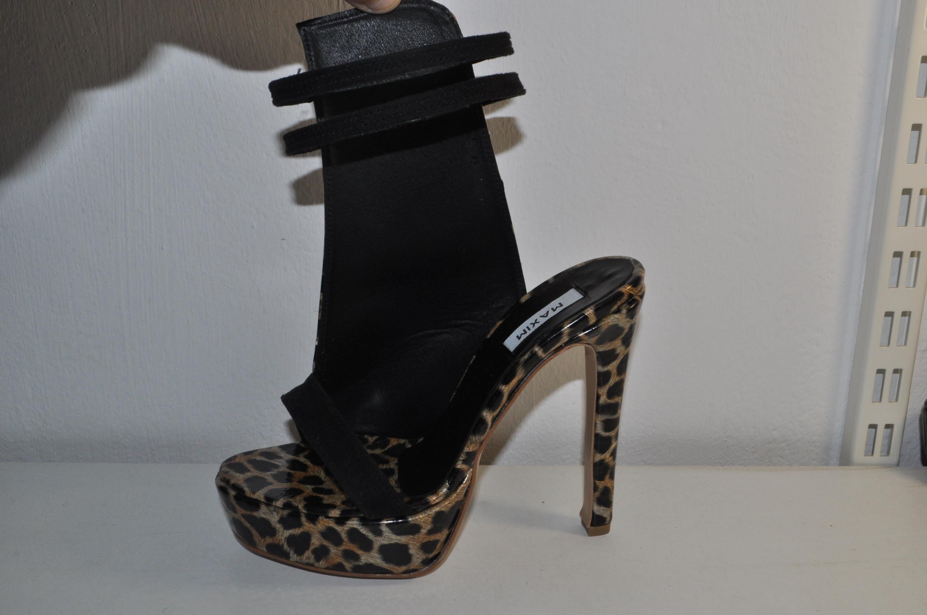 Statement EVELIN Leopard Print Chunky Heel Sandals: Women’s Fashion Shoes