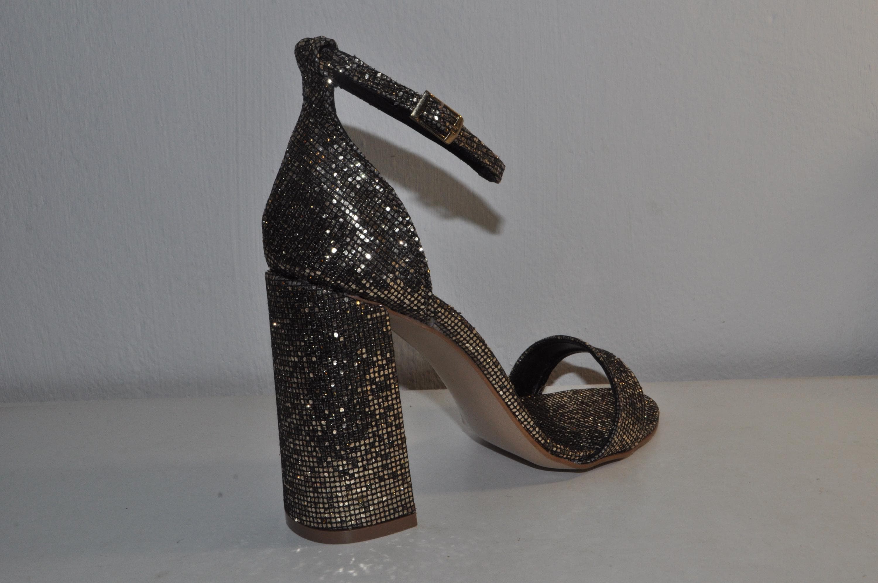 Glam Gold Chunky Heel Sandals: Women’s Evening Shoes