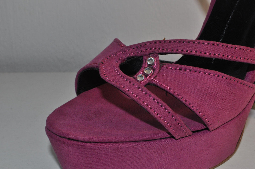 “Luxury Women’s Olivia Chunky Heel Sandals – Handmade Leather Heels”