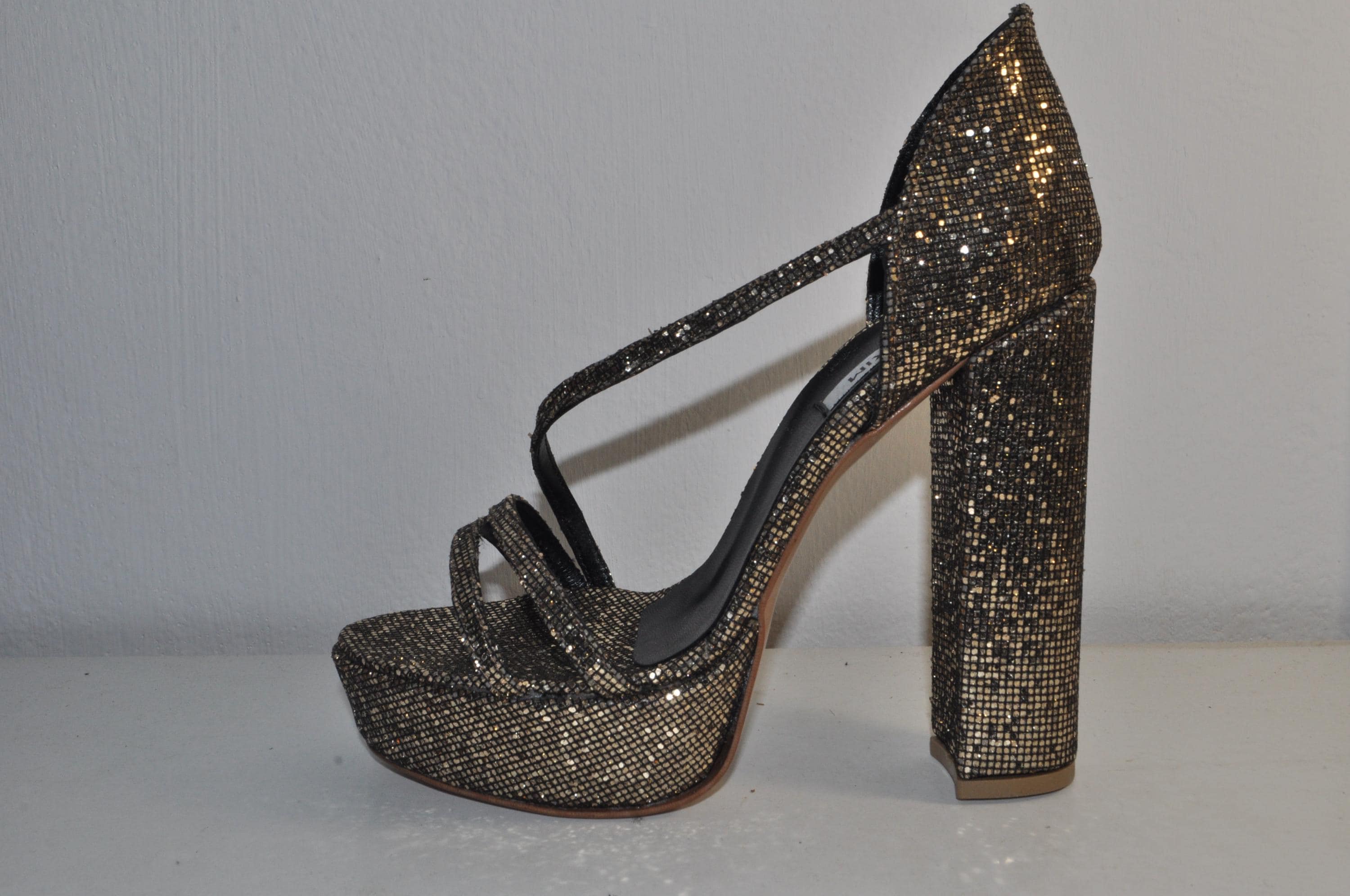 “Luxury Women’s Olivia Gold Chunky Heel Sandals – Handmade Elegant Evening Heels”