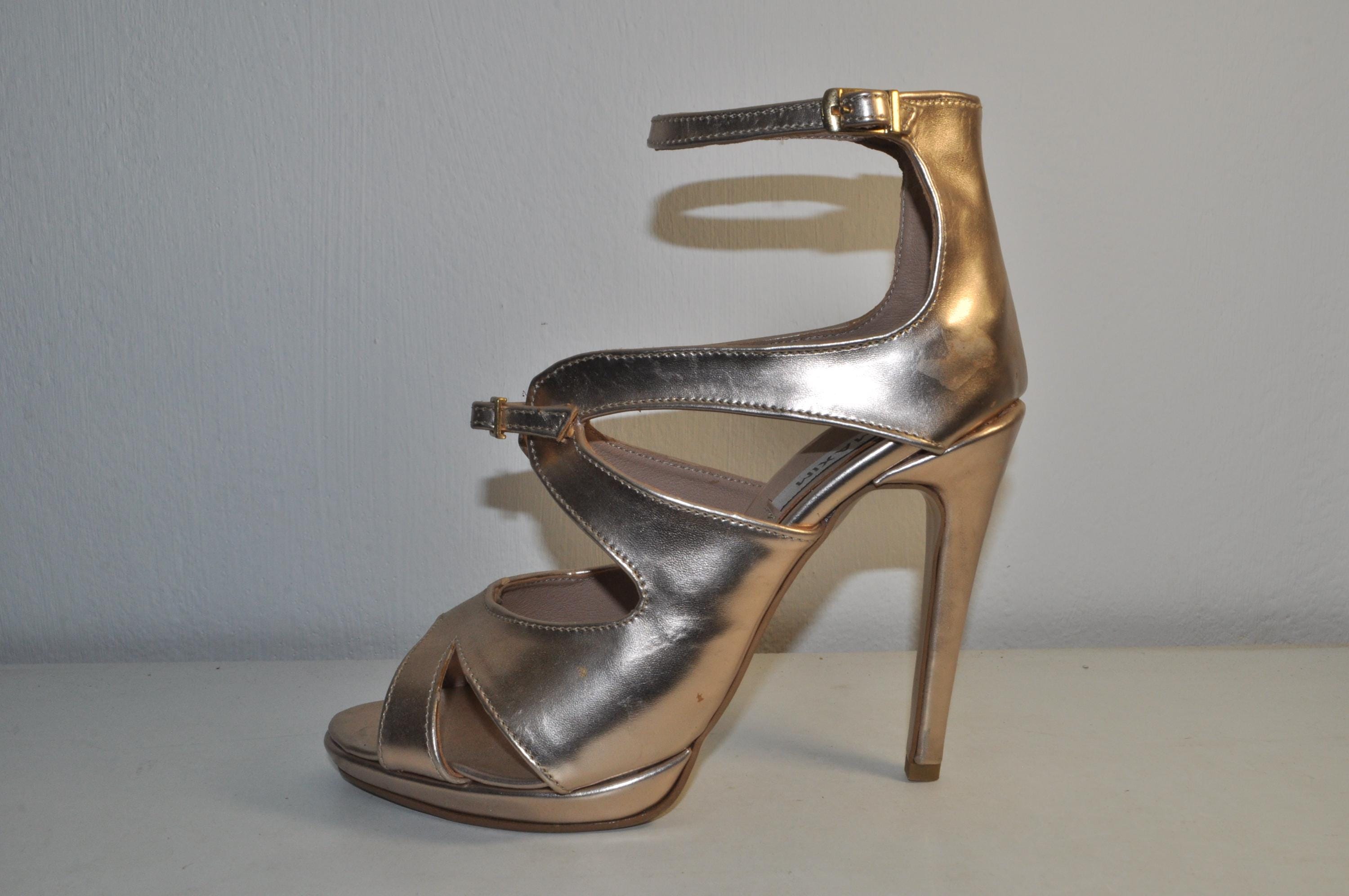 “Luxury Women’s Gold High Heel Sandals – Elegant Evening Heels”