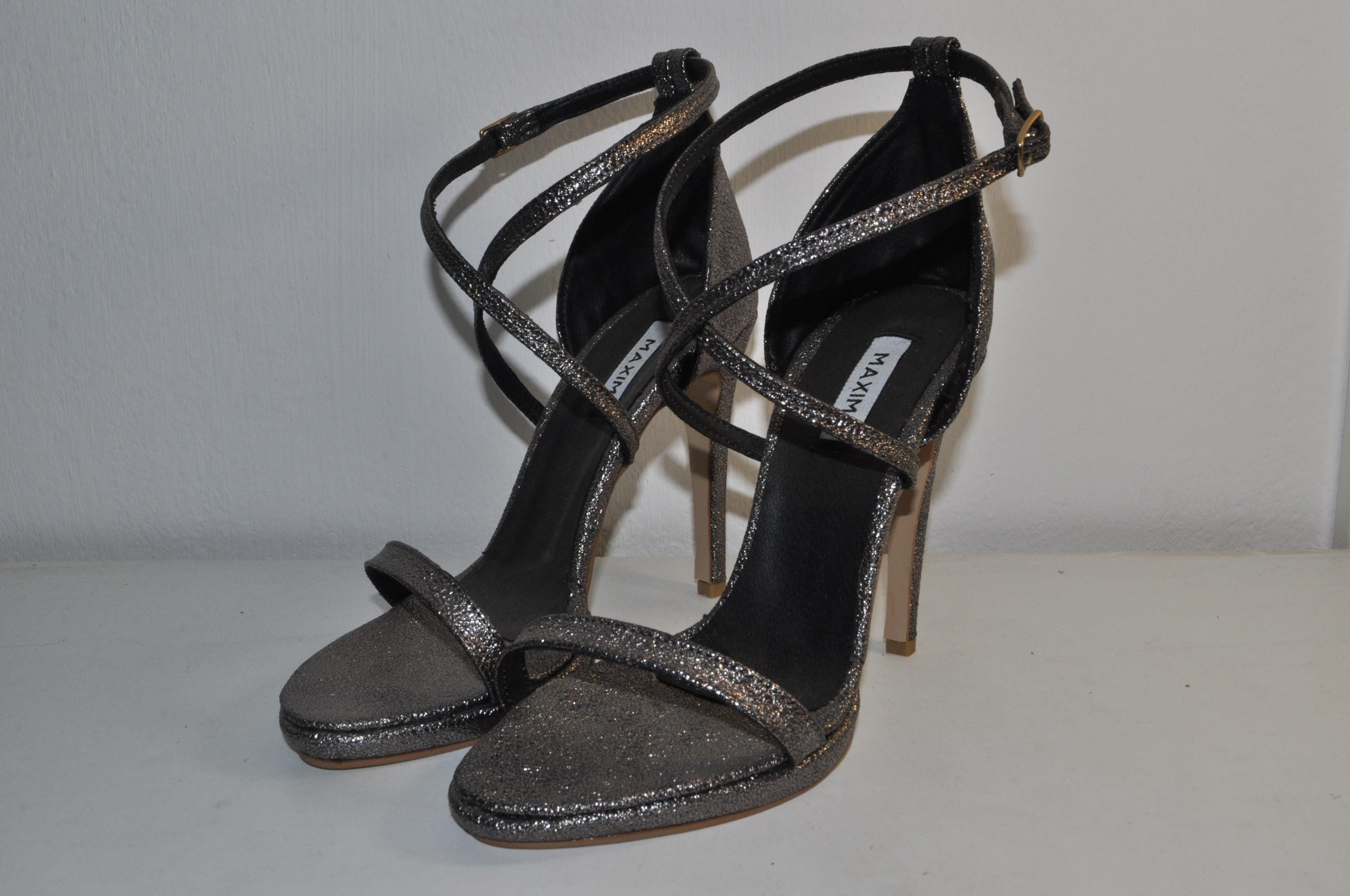 *“Women’s Handmade Leather High Heel Sandals – Chic Luxury Evening Heels”