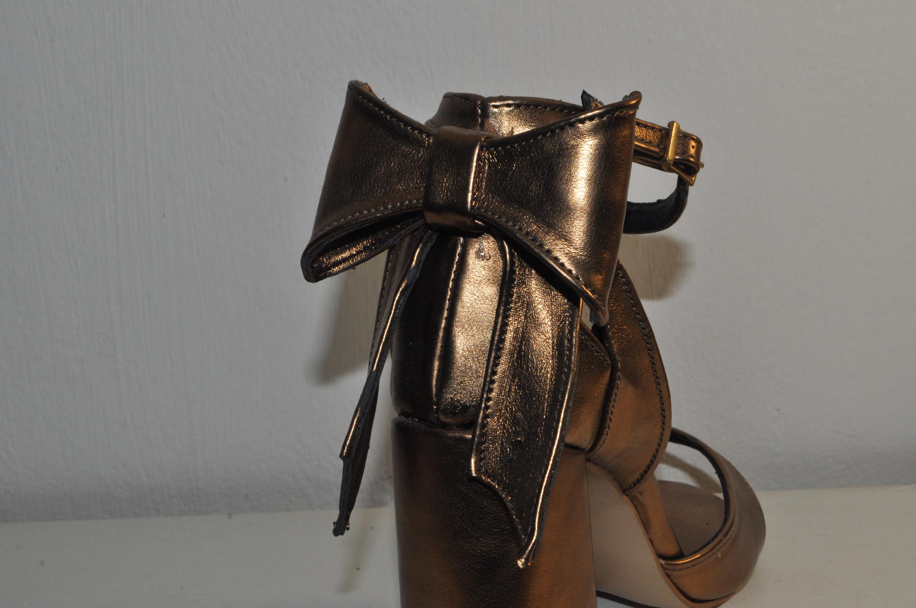 “Women’s Bronze Chunky Heel Sandals – Bow Detail Luxury Evening Shoes”