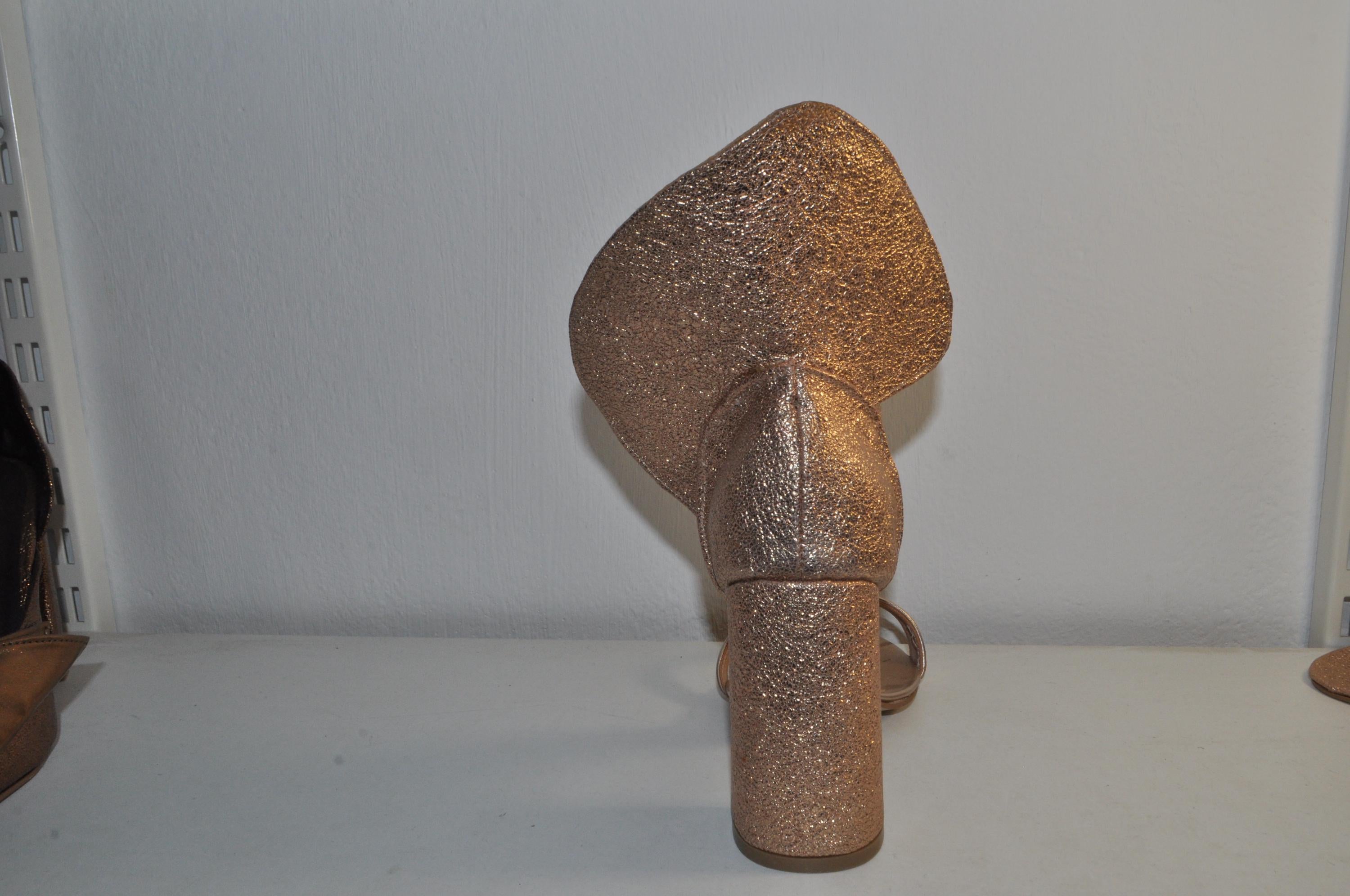 “Designer Women’s Gold Chunky Heel Sandals – Sophisticated Evening Heels”