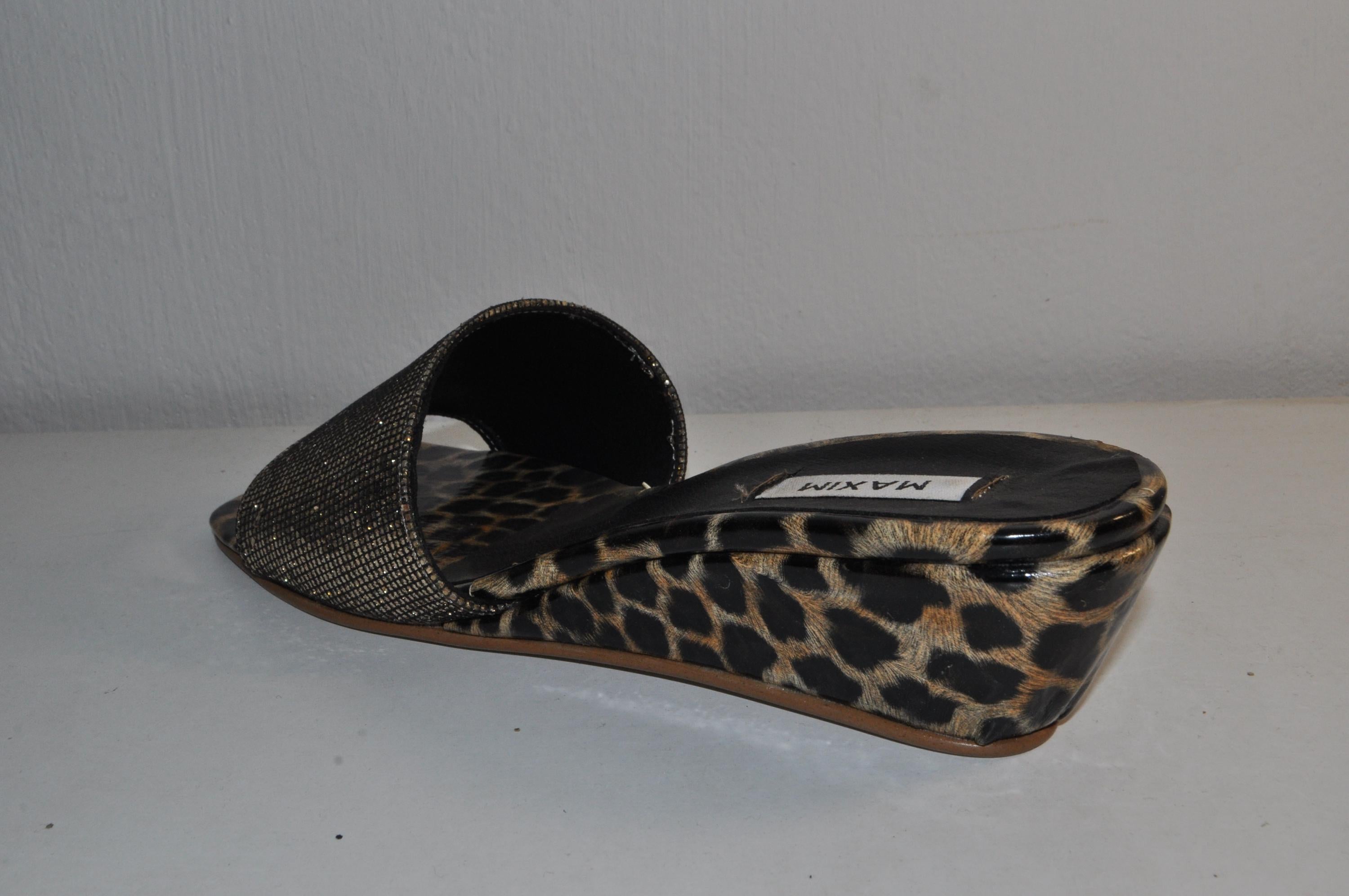 “Women’s Leopard Print Platform Chunky Heel Sandals – Glamorous Evening Shoes”