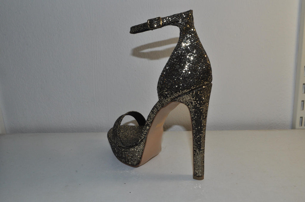 Chic Gold High Heels: Women’s Evening Sandals