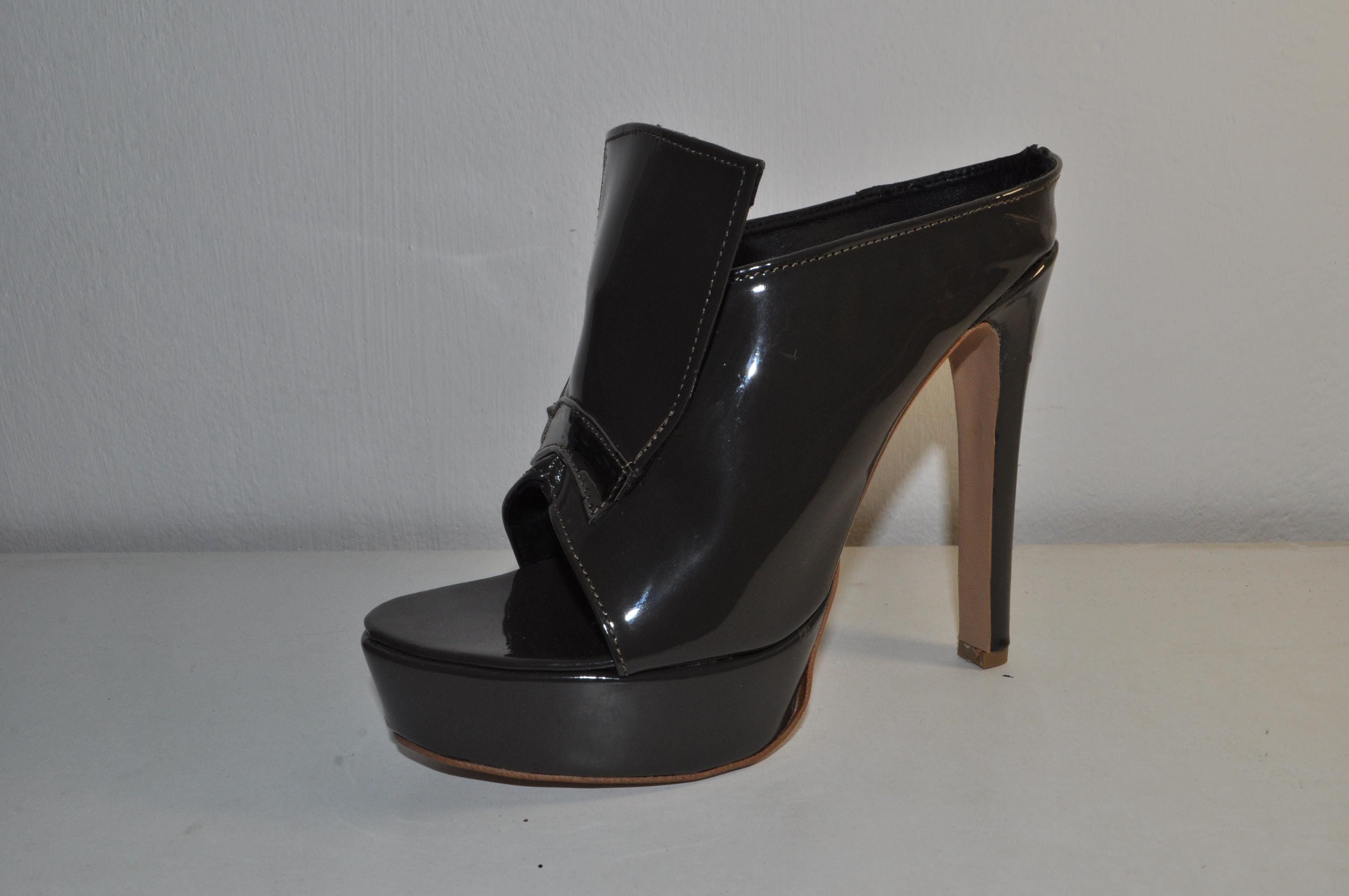 EVELIN Chic Leather High Heels: Women’s Evening Chunky Sandals