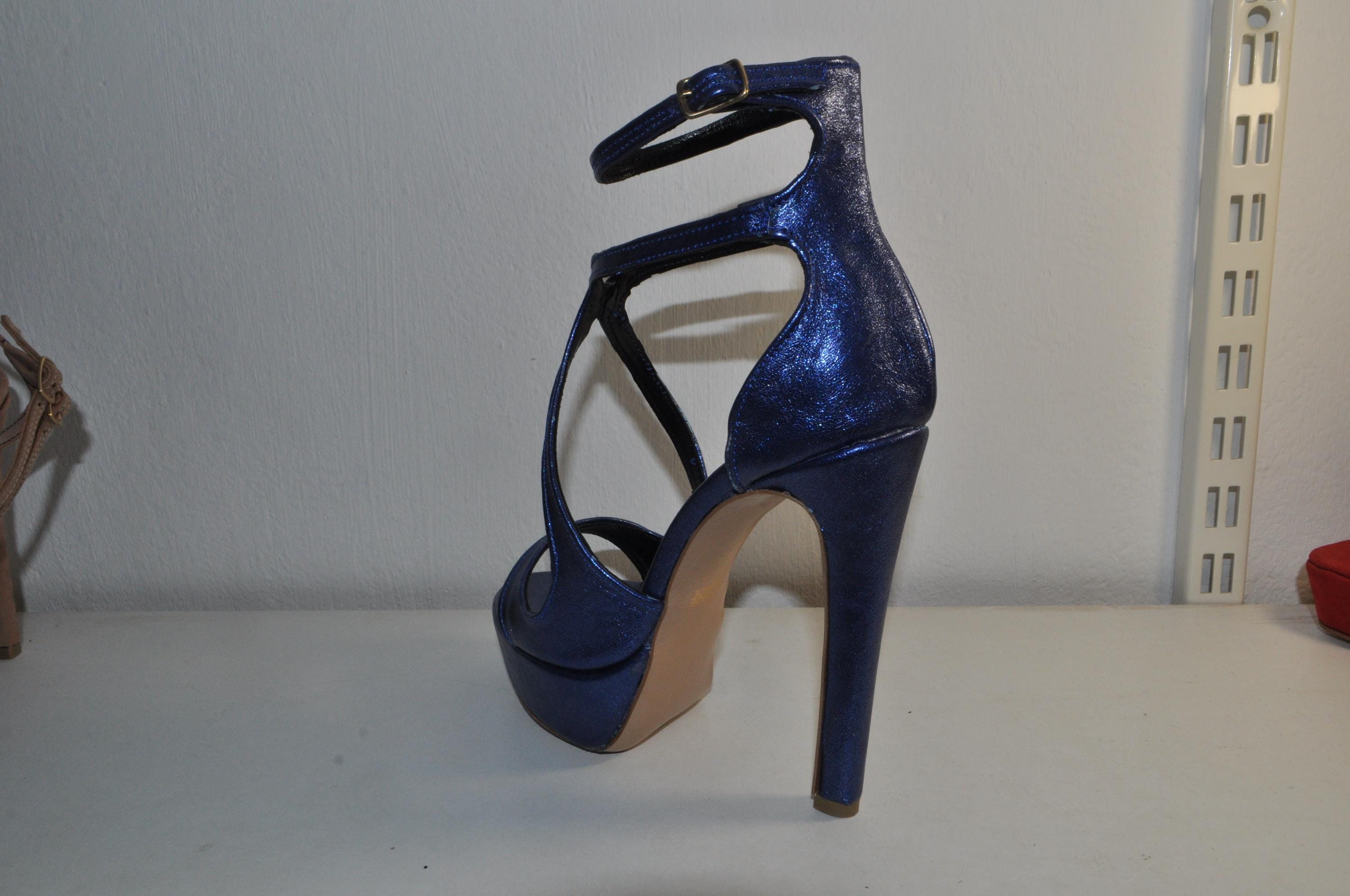 Chic Handmade Leather High Heels: Women’s Evening Sandals