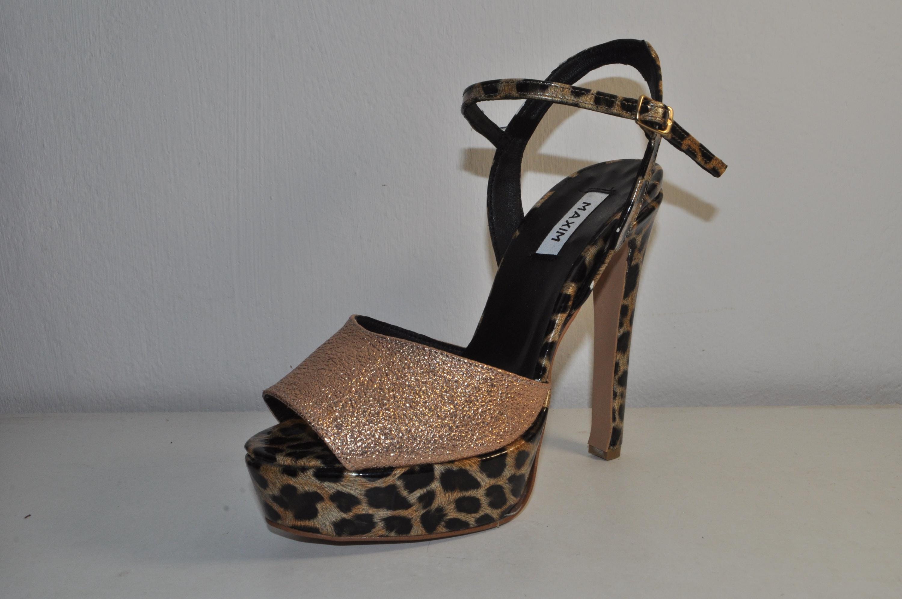 Gold Leopard Print Chunky Heels: Women’s Evening Glam Sandals